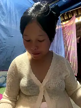 Snapshot of O_o_UwU_o_O chatting on 10.11.25 O o UwU o O online show from 10.11.25