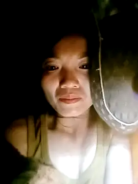 Snapshot of ngan-cute chatting on 09.17.25 ngan-cute online show from 09.17.25