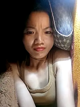 Snapshot of ngan-cute chatting on 09.29.25 ngan-cute online show from 09.29.25