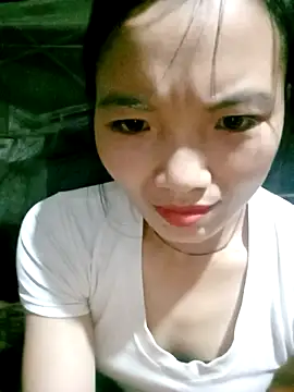 Snapshot of ngan-cute chatting on 10.08.25 ngan-cute online show from 10.08.25