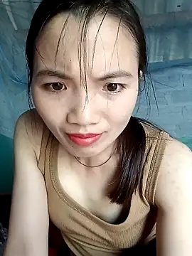 Snapshot of ngan-cute chatting on 10.19.25 ngan-cute online show from 10.19.25