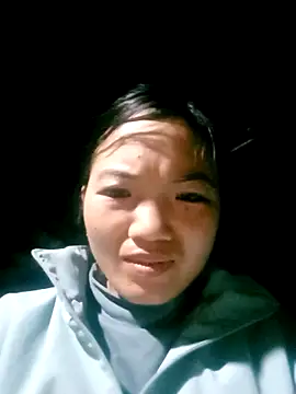 ngan-cute online show from 10.27.25