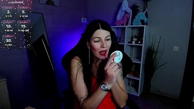 O1d Lady online show from 11.27.25