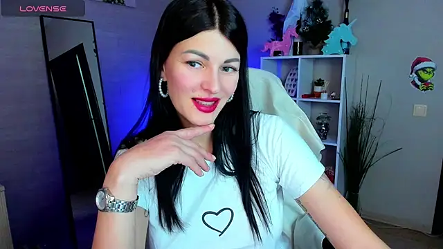 O1d Lady online show from 12.18.25