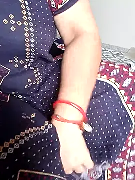 Snapshot of angel_ridhi chatting on 07.16.26 angel ridhi online show from 07.16.26