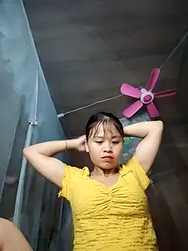 Mie-mie11 online show from 10.15.25