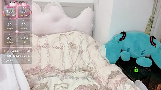 liuruyuan888 online show from 11.04.25