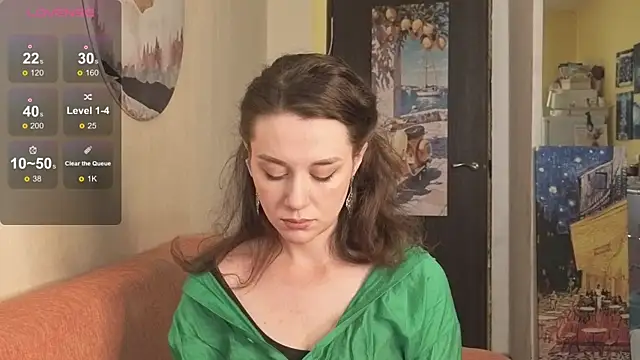 Snapshot of SkyHelen chatting on 04.03.26 SkyHelen online show from 04.03.26