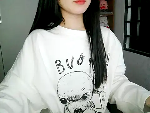 Annabelle-e online show from 10.24.25