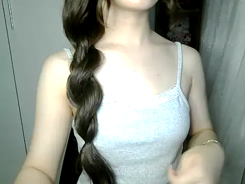 Annabelle-e online show from 05.19.26