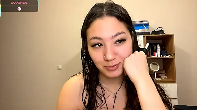 Sakuravice online show from 10.20.25