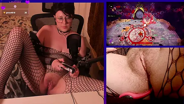 Snapshot of MossPrince chatting on 04.18.26 MossPrince online show from 04.18.26