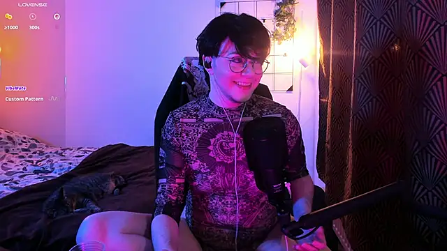 Snapshot of MossPrince chatting on 05.03.26 MossPrince online show from 05.03.26