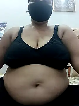 Snapshot of Rakhi_sawant143 chatting on 09.19.25 Rakhi sawant143 online show from 09.19.25