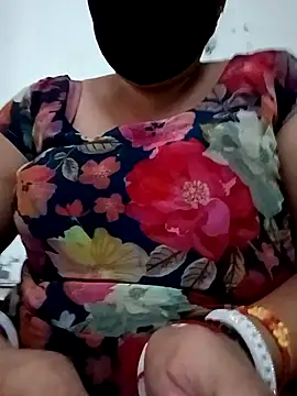 Snapshot of Rakhi_sawant143 chatting on 09.26.25 Rakhi sawant143 online show from 09.26.25