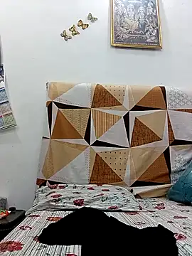 Snapshot of Rakhi_sawant143 chatting on 11.03.25 Rakhi sawant143 online show from 11.03.25