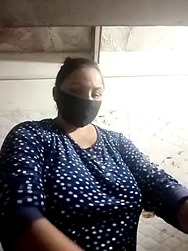 Snapshot of Rakhi_sawant143 chatting on 11.12.25 Rakhi sawant143 online show from 11.12.25