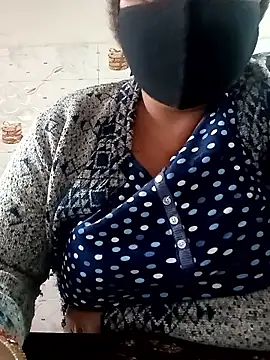 Rakhi sawant143 online show from 01.18.26