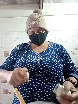 Rakhi sawant143 online show from 02.01.26