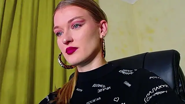 MysticVenus  online show from 11.22.25