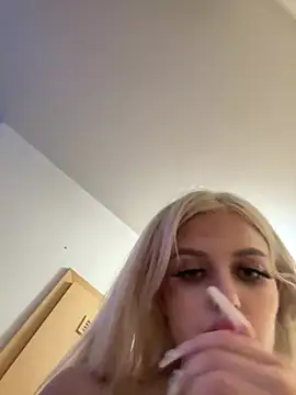 Snapshot of Steffi_Snowbunny chatting on 07.18.26 Steffi Snowbunny online show from 07.18.26
