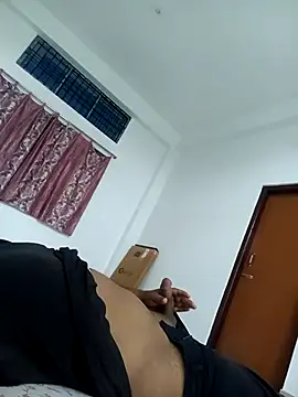 sexyboywhite online show from 10.13.25