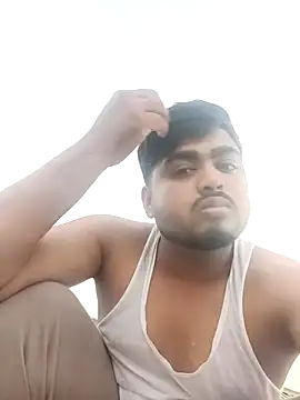 sexyboywhite online show from 10.17.25