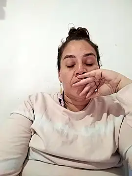 denissebombon online show from 03.30.26