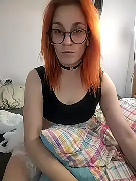  Pipi  online show from 04.28.26