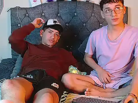 logan willyams  online show from 09.10.25