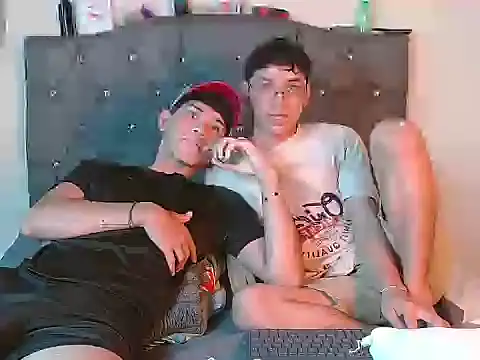 logan willyams  online show from 09.17.25