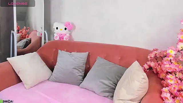 Lynn Martin online show from 10.06.25