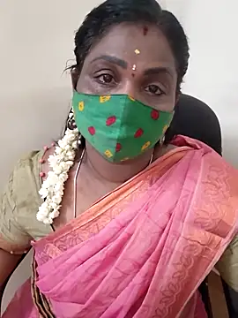 Snapshot of Tamil_Kavitha10 chatting on 10.06.25 Tamil Kavitha10 online show from 10.06.25