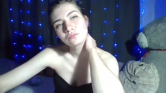 Nancy Luna online show from 09.26.25