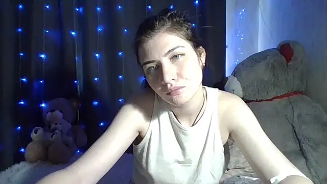 Nancy Luna online show from 10.11.25