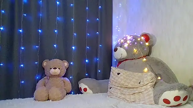 Nancy Luna online show from 10.23.25