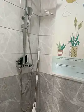 Winnie-1016 online show from 12.14.25