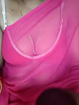 Snapshot of SindhuHappy chatting on 09.30.25 SindhuHappy online show from 09.30.25