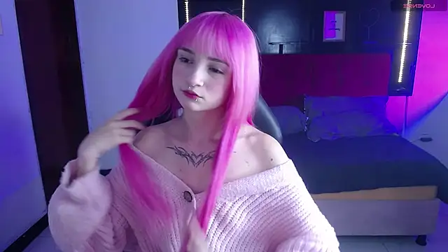  Charlotte Collins  online show from 04.16.26