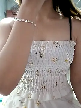 mymy06 online show from 11.13.25