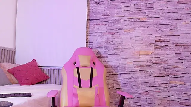 liz monserrat 1 online show from 11.10.25