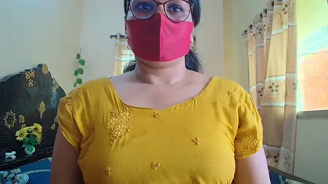 Snapshot of Elena_cruz5 chatting on 04.26.26 Elena cruz5 online show from 04.26.26
