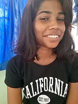 Snapshot of _sexy-queen chatting on 09.29.25 sexy-queen online show from 09.29.25