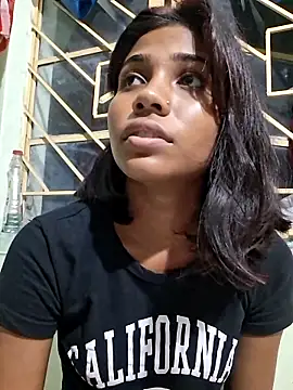 Snapshot of _sexy-queen chatting on 10.02.25 sexy-queen online show from 10.02.25