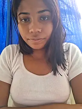 Snapshot of _sexy-queen chatting on 10.08.25 sexy-queen online show from 10.08.25