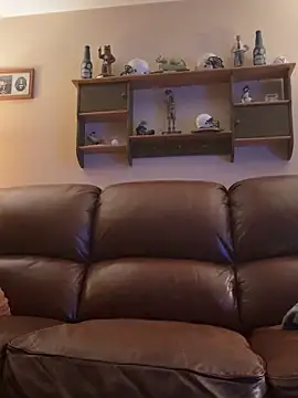 Stephanie1984 online show from 10.25.25