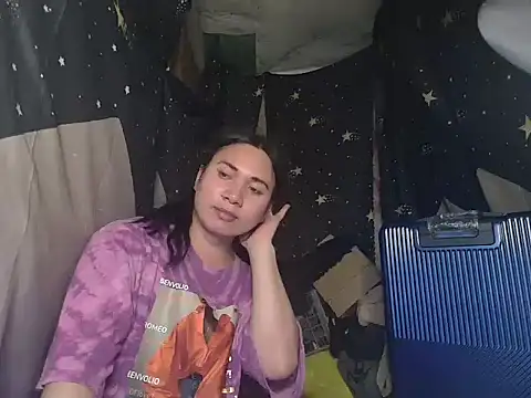 Reynalda26 online show from 11.08.25