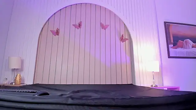 ALICESANDOVAL online show from 10.26.25