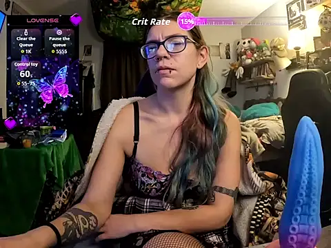 Snapshot of R4inbowK1tty chatting on 02.12.26 R4inbowK1tty online show from 02.12.26