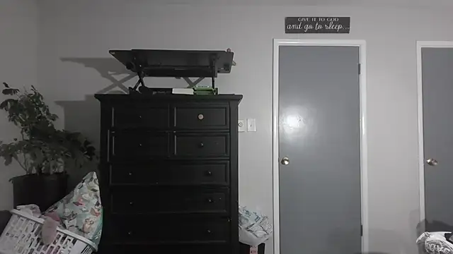 Snapshot of conradical18 chatting on 12.16.25 conradical18 online show from 12.16.25